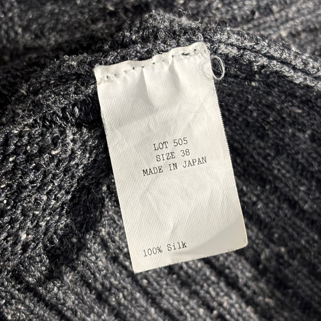 38) 타이가 타카하시 브이넥 실크 니트 상품이미지4