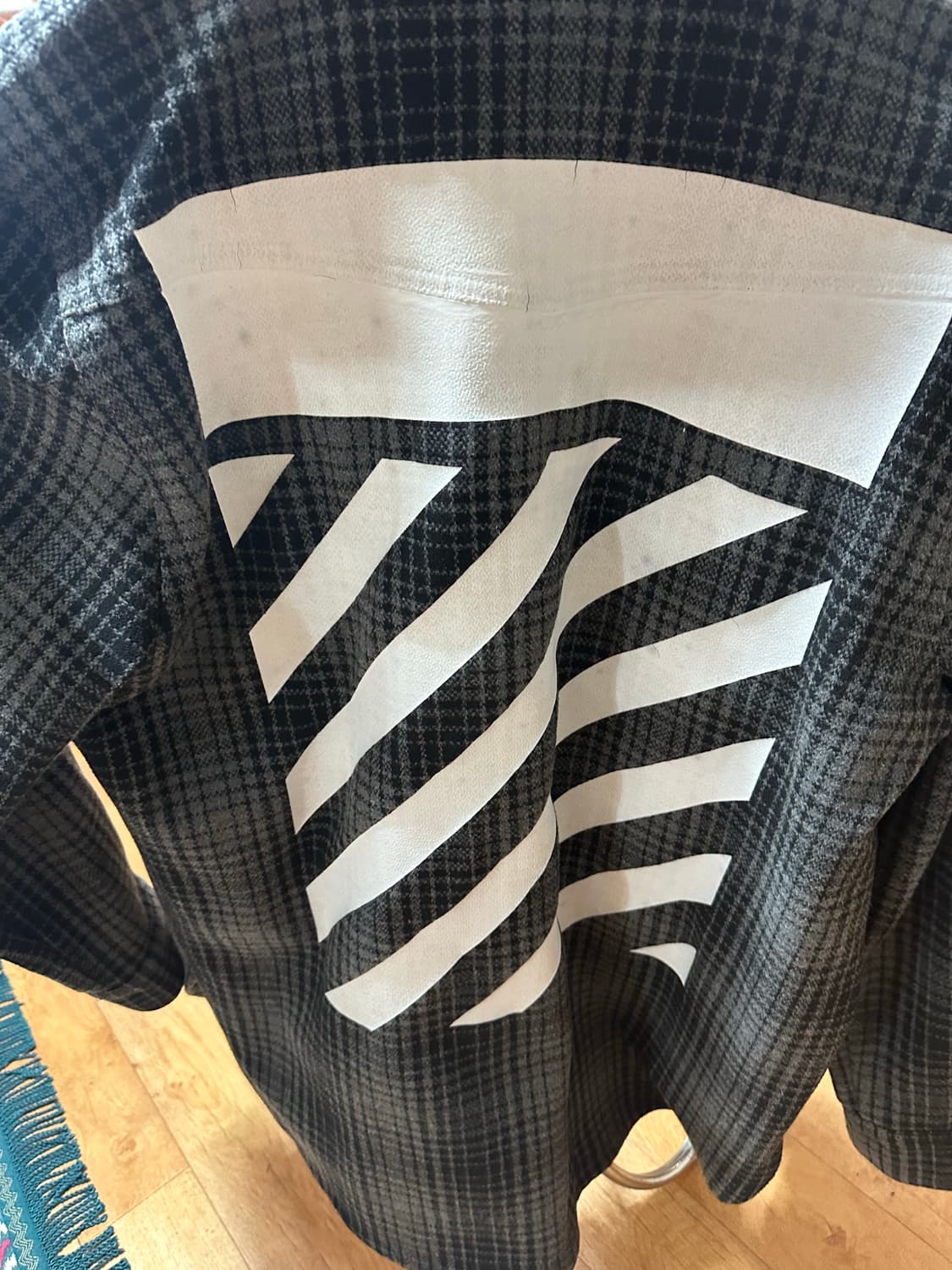 오프화이트 자켓 m 상품이미지3