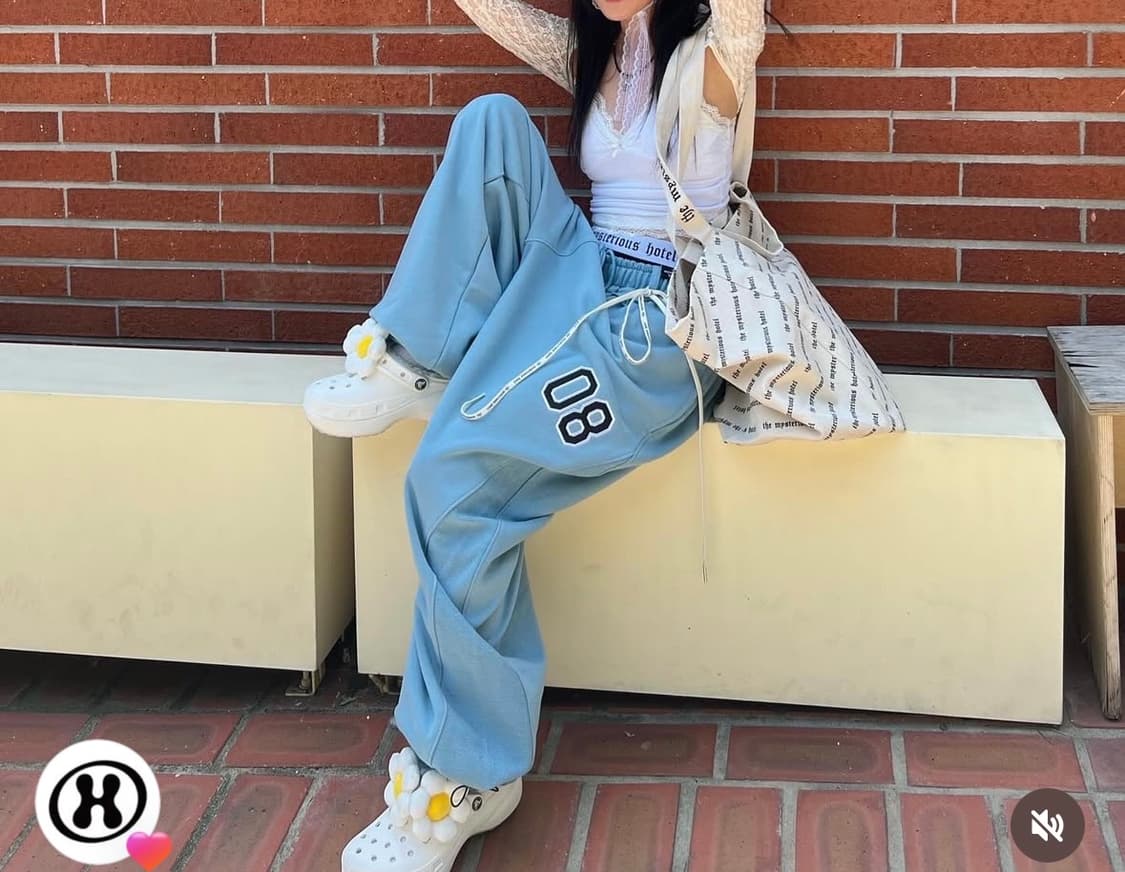 더미스테리어스호텔 컷오프 스웻팬츠 상품이미지1