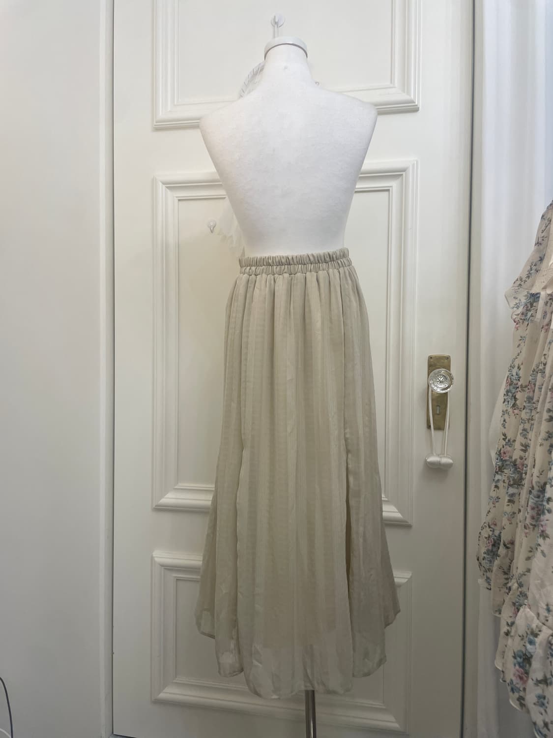 beige stripe flare banding skirt(size-L) 상품이미지3