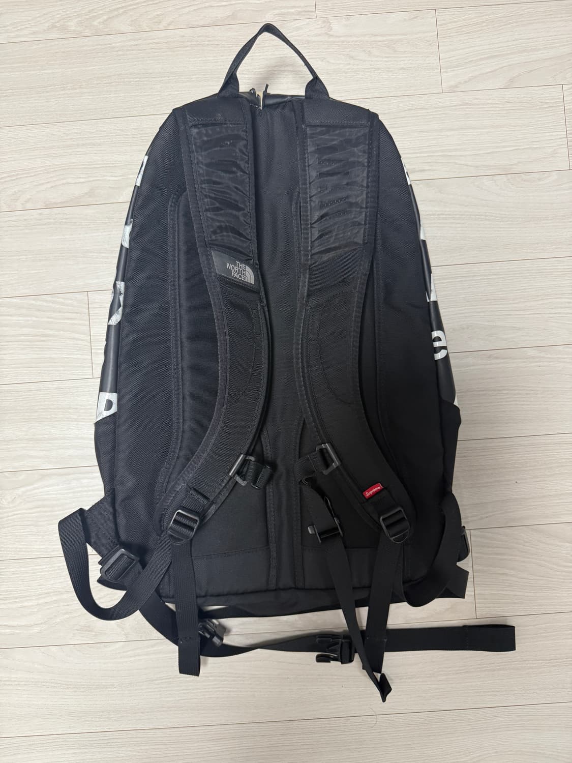 슈프림 노스페이스 15fw백팩 상품이미지2