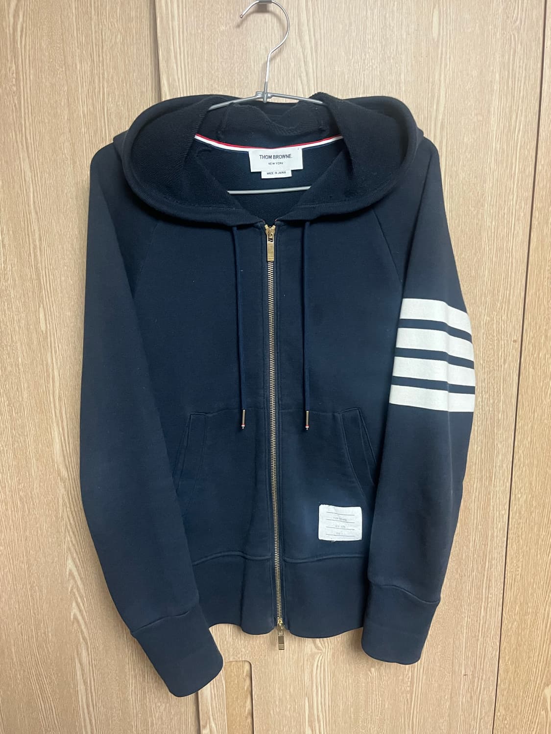 톰브라운 네이비 4선 후드집업 금장 2사이즈 상품이미지1