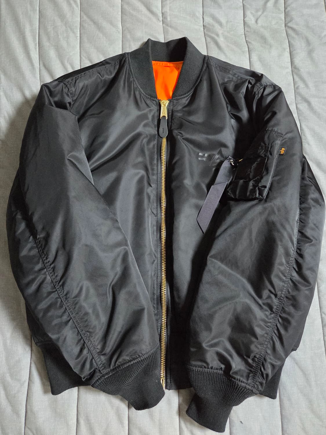 르세라핌x알파인더스트리 마원 MA-1 XL 상품이미지6