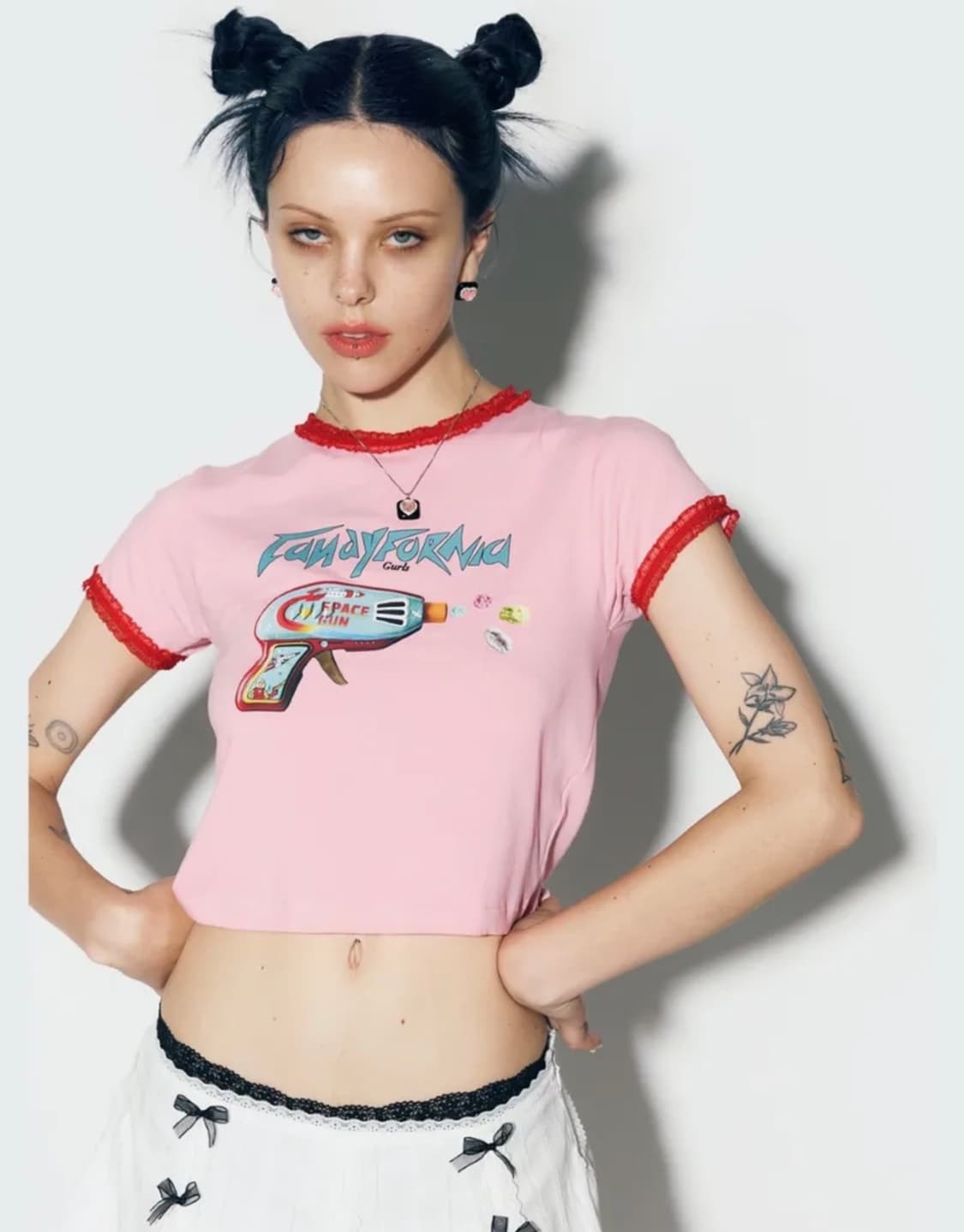 에즈이프캘리 toy gun t-shirt pink 상품이미지1