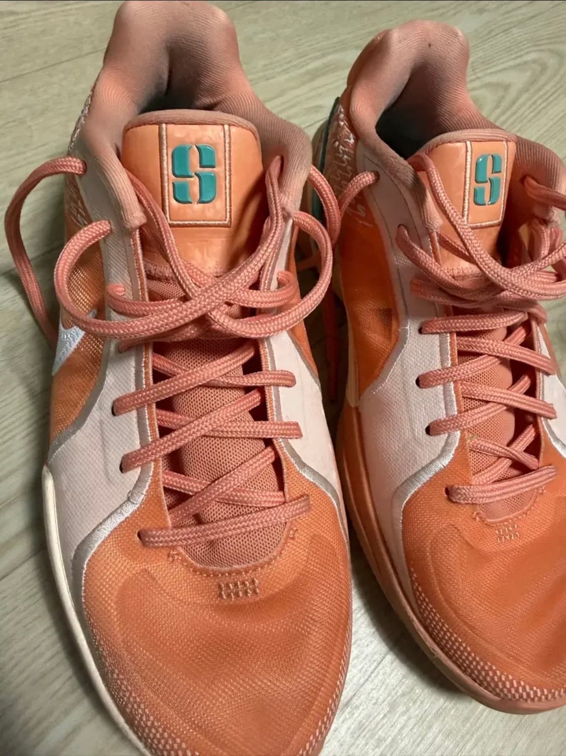 사브리나 2 EP 270mm 농구화 상품이미지1