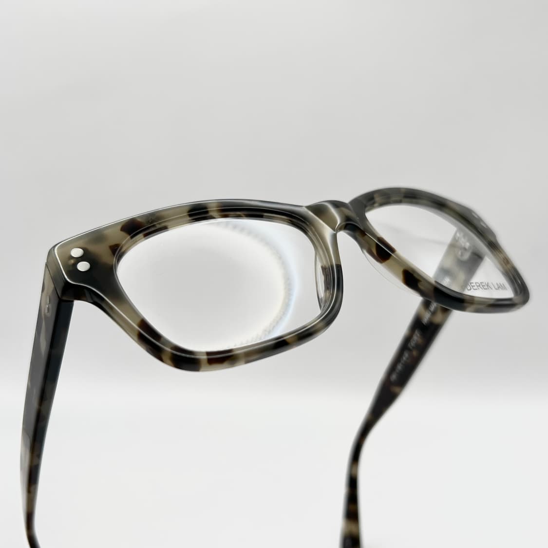 DELEC LAM 데렉 램 뿔테 안경 상품이미지6