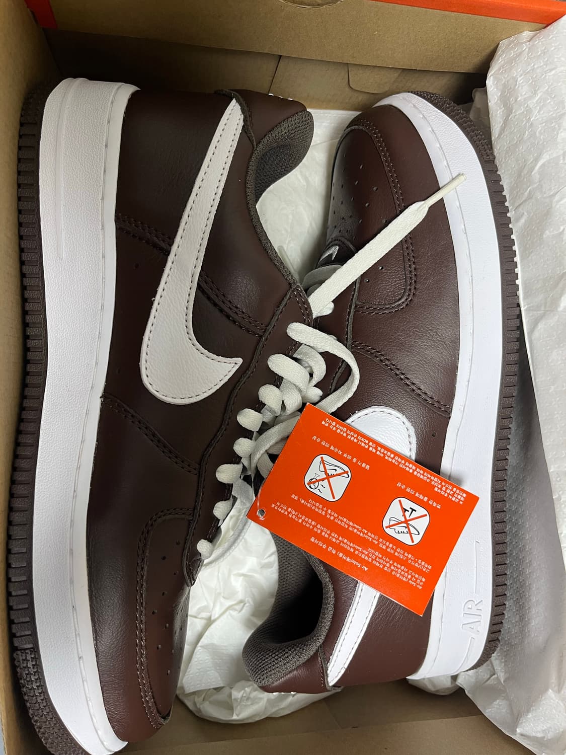 나이키 에어포스 로우 레트로 초콜릿 상품이미지1