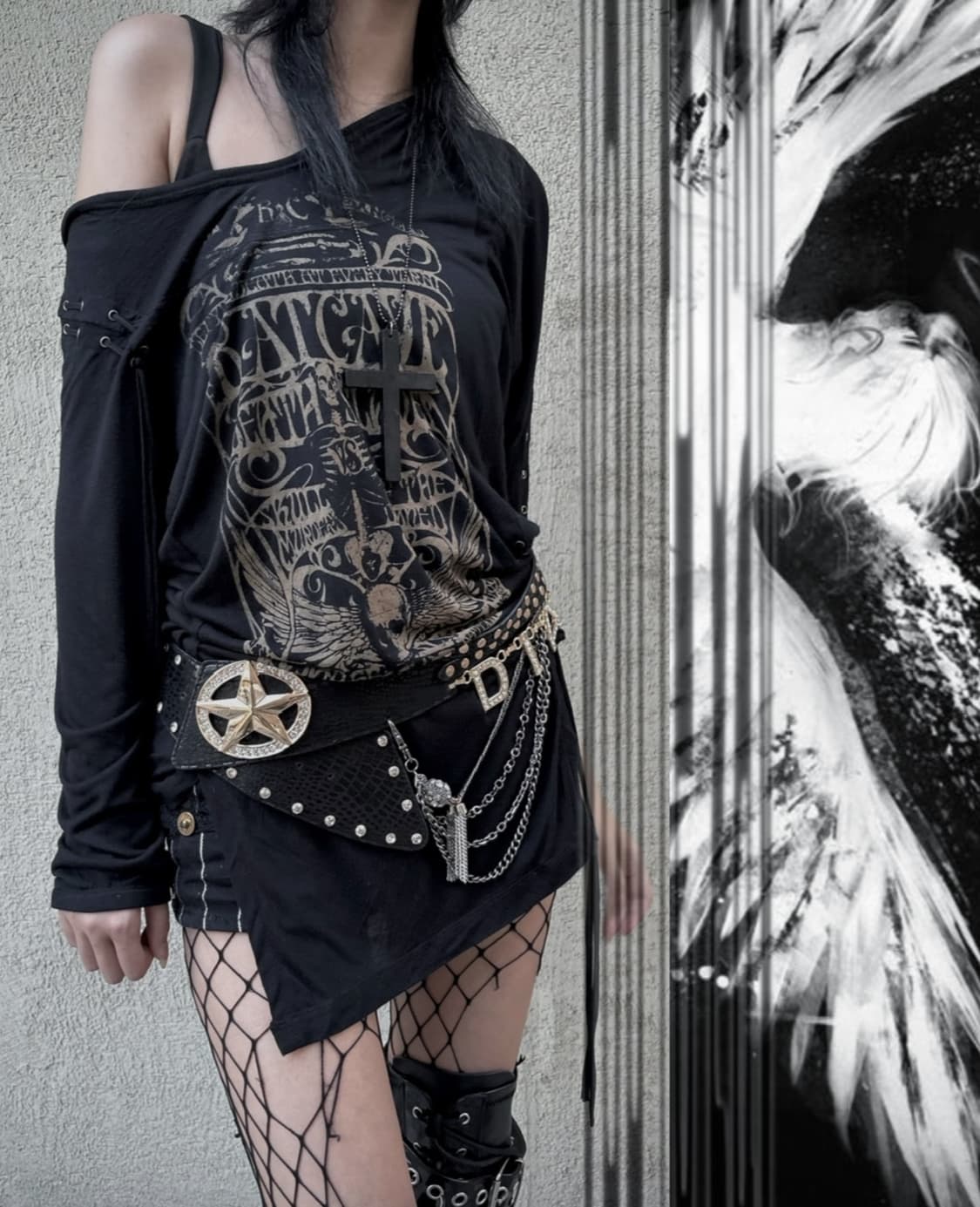 셀비지 셔링드레이프 로프디테일 롱슬리브 상품이미지1