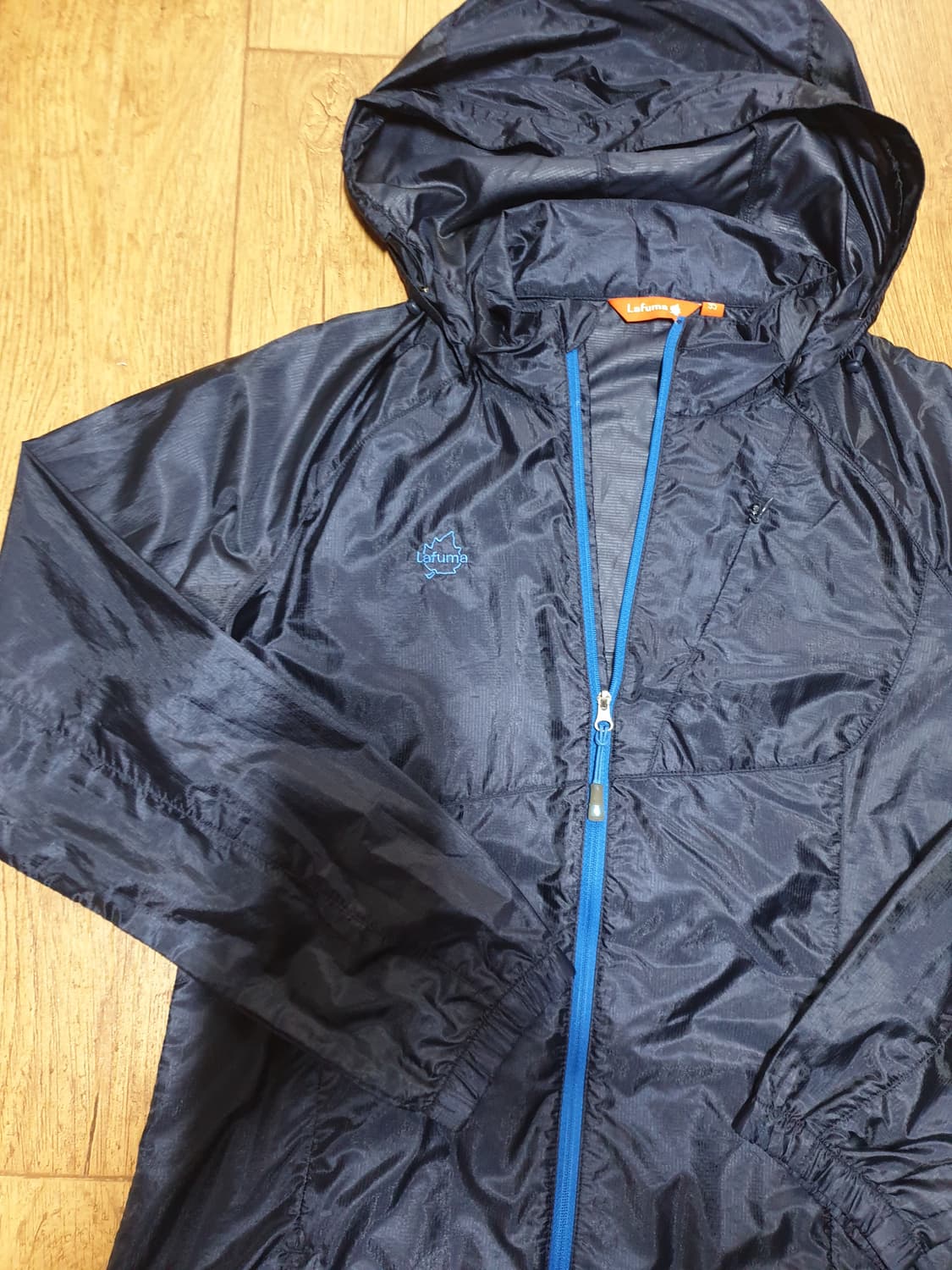 1050 라푸마 아웃도어 바람막이 95 사이즈입니다 상품이미지4