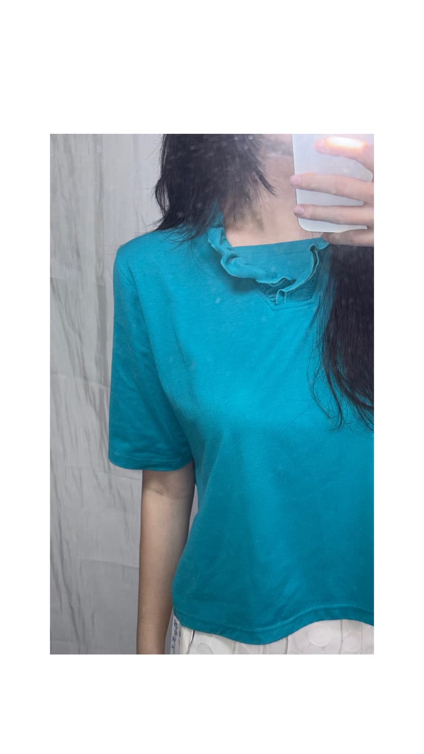 Peacock Ruffle Tee 상품이미지5