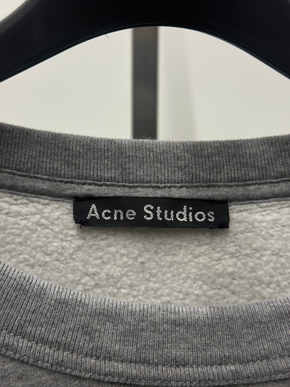 아크네스튜디오 멜란지그레이 페어뷰 페이스 맨투맨  상품이미지3