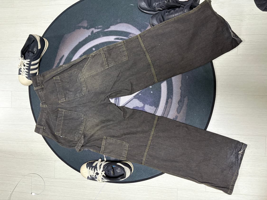 꼼파뇨 사선 절개 카펜터 팬츠 블랙브라운 상품이미지2