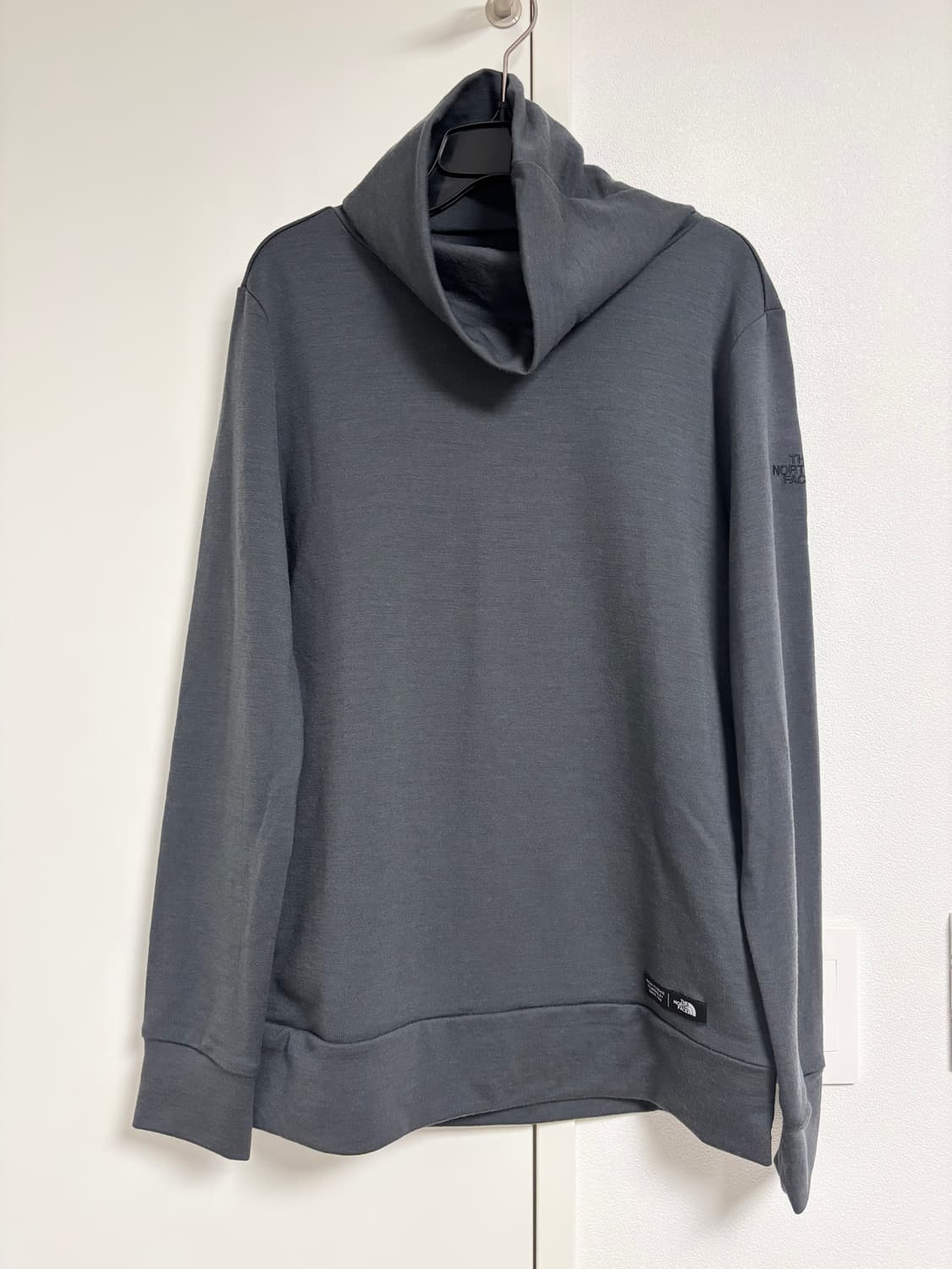 [새상품] 노스페이스 화이트라벨 울 터틀넥 티셔츠 상품이미지1