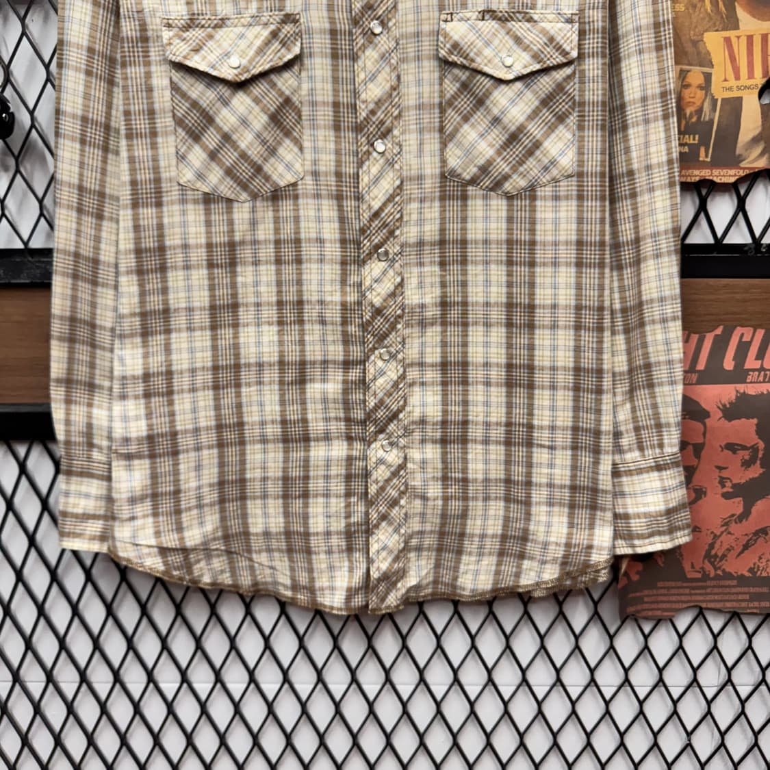 랭글러 체크 패턴 웨스턴 셔츠 전면 투포켓 포인트 아이보리 브라운 상품이미지4