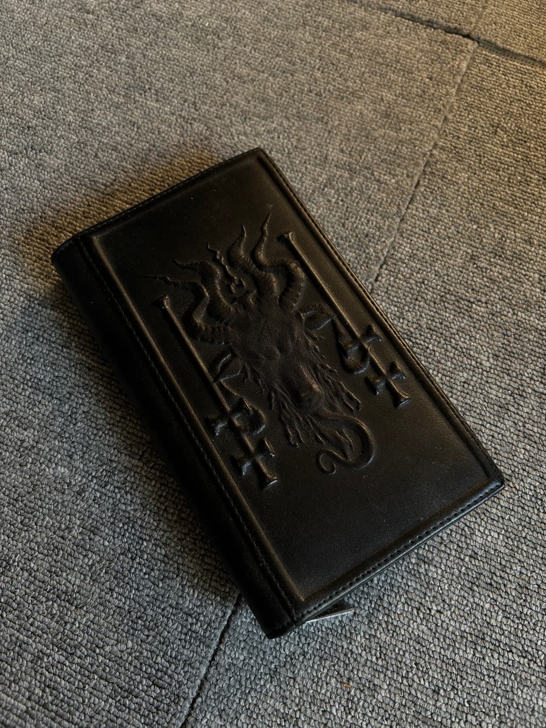 KILLSTAR 고딕 지퍼 장지갑 상품이미지1