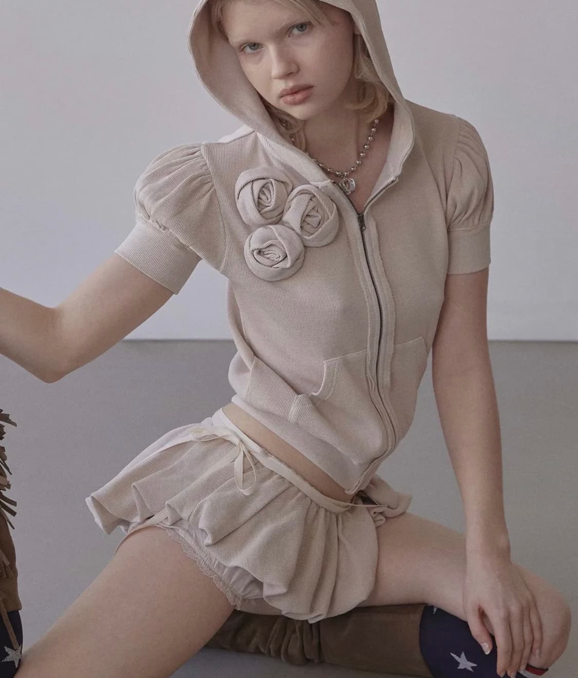 스컬프터 로즈 후드 집업 Raw 상품이미지1