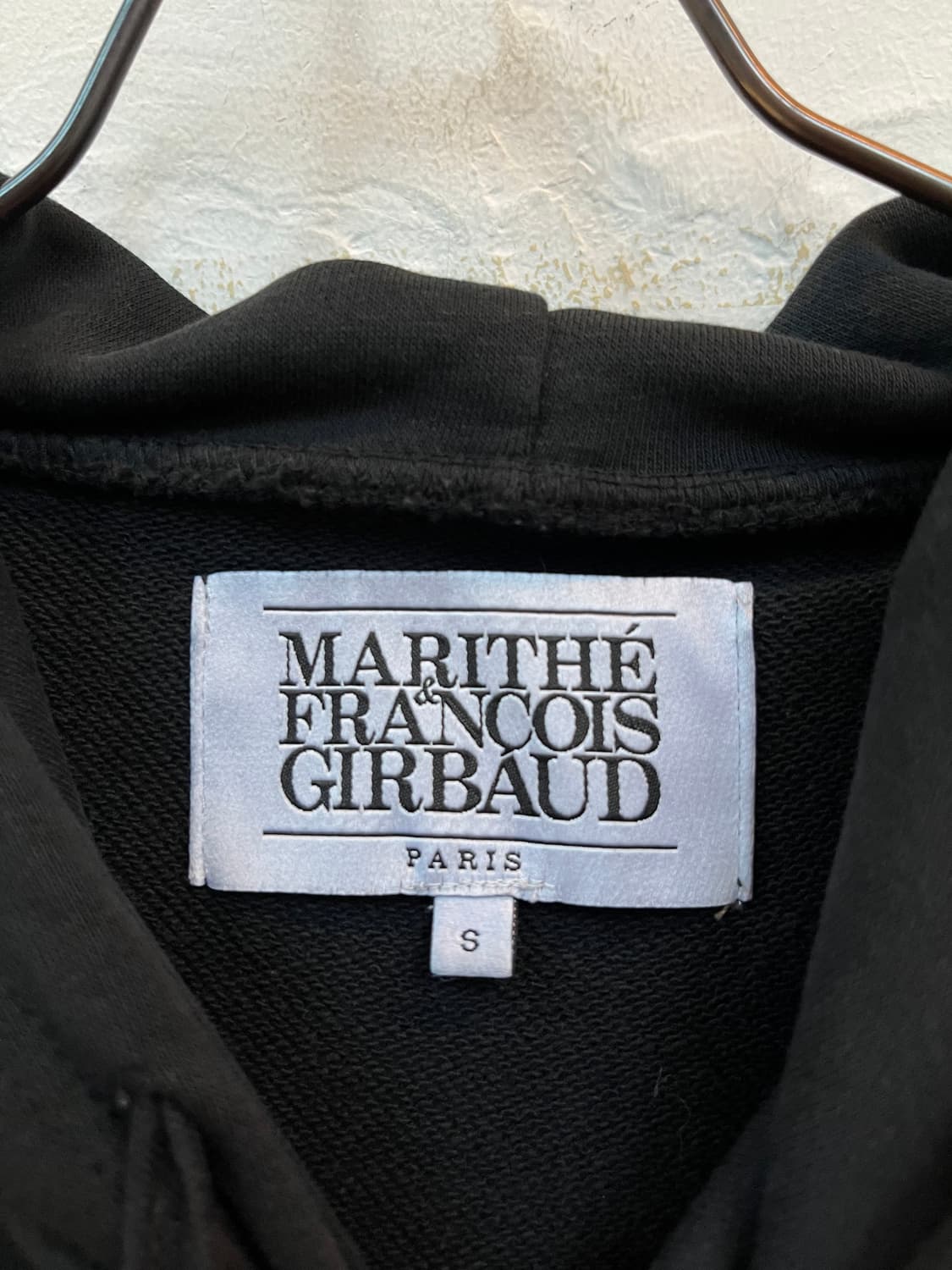 Marithe Francois Girbaud 크롭 후드티 블랙 상품이미지3