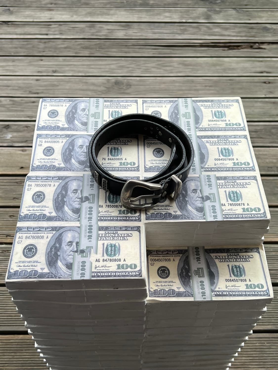 90's 이스탄테 베르사체 빈티지 스터드 레더 벨트 상품이미지1