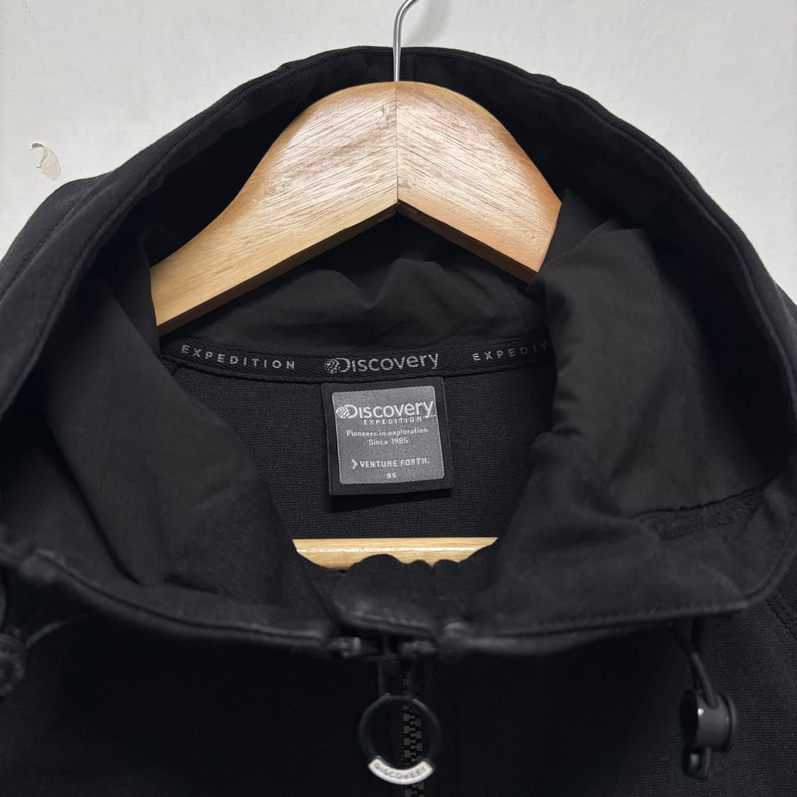 디스커버리 블랙 트랜스포머 후드 집업 상품이미지3