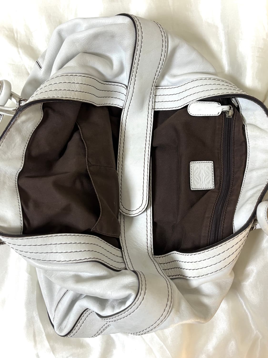 로에베 피에스타 숄더백 상품이미지3