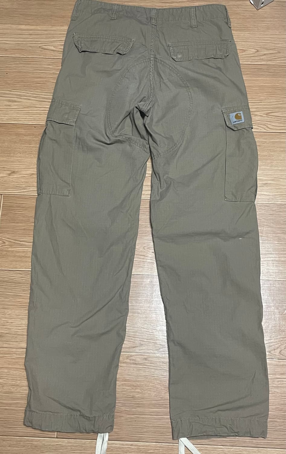 칼하트 wip 레귤러 카고 레더 상품이미지2