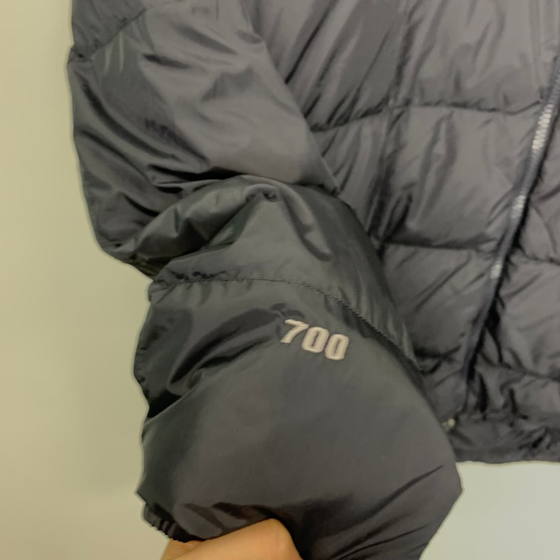 노스페이스 700 블랙 퀼팅 경량 패딩 상품이미지6