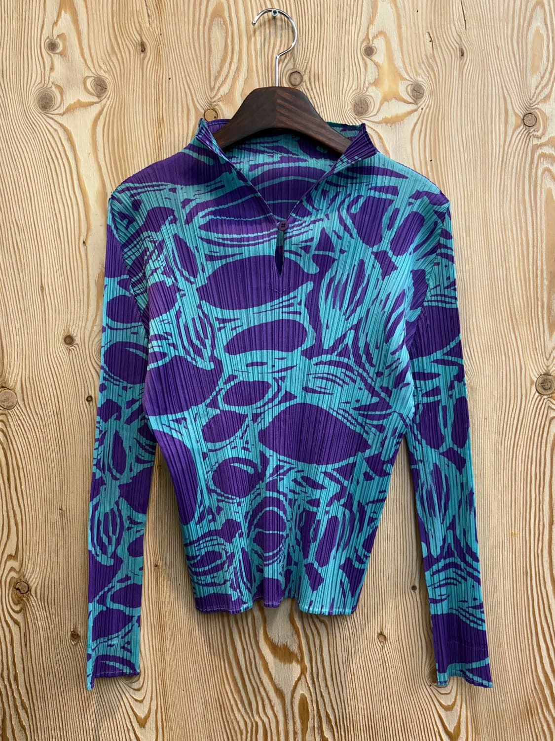 플리츠 플리즈 그래픽 탑 상품이미지1