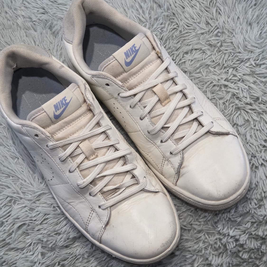 1w-12:나이키 레더 로우 스니커즈 화이트 265cm 상품이미지5