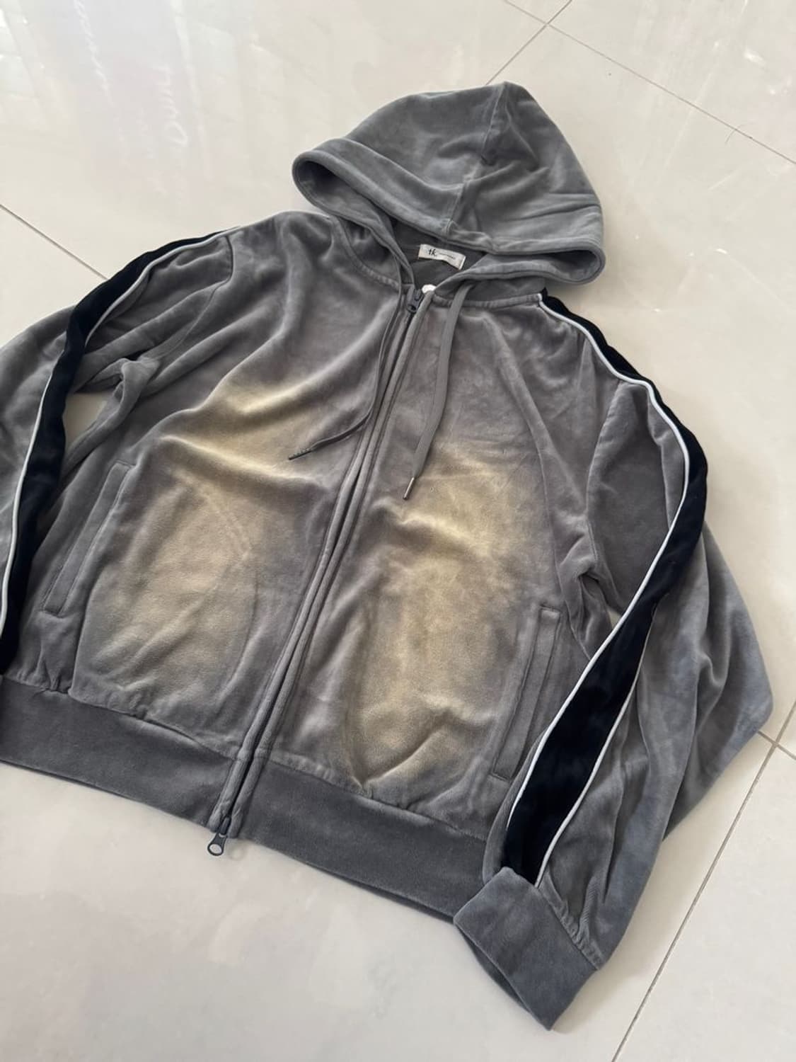 VINTAGE LIKE VELOUR ZIP HOODIE 벨벳 지퍼 후드티 상품이미지2