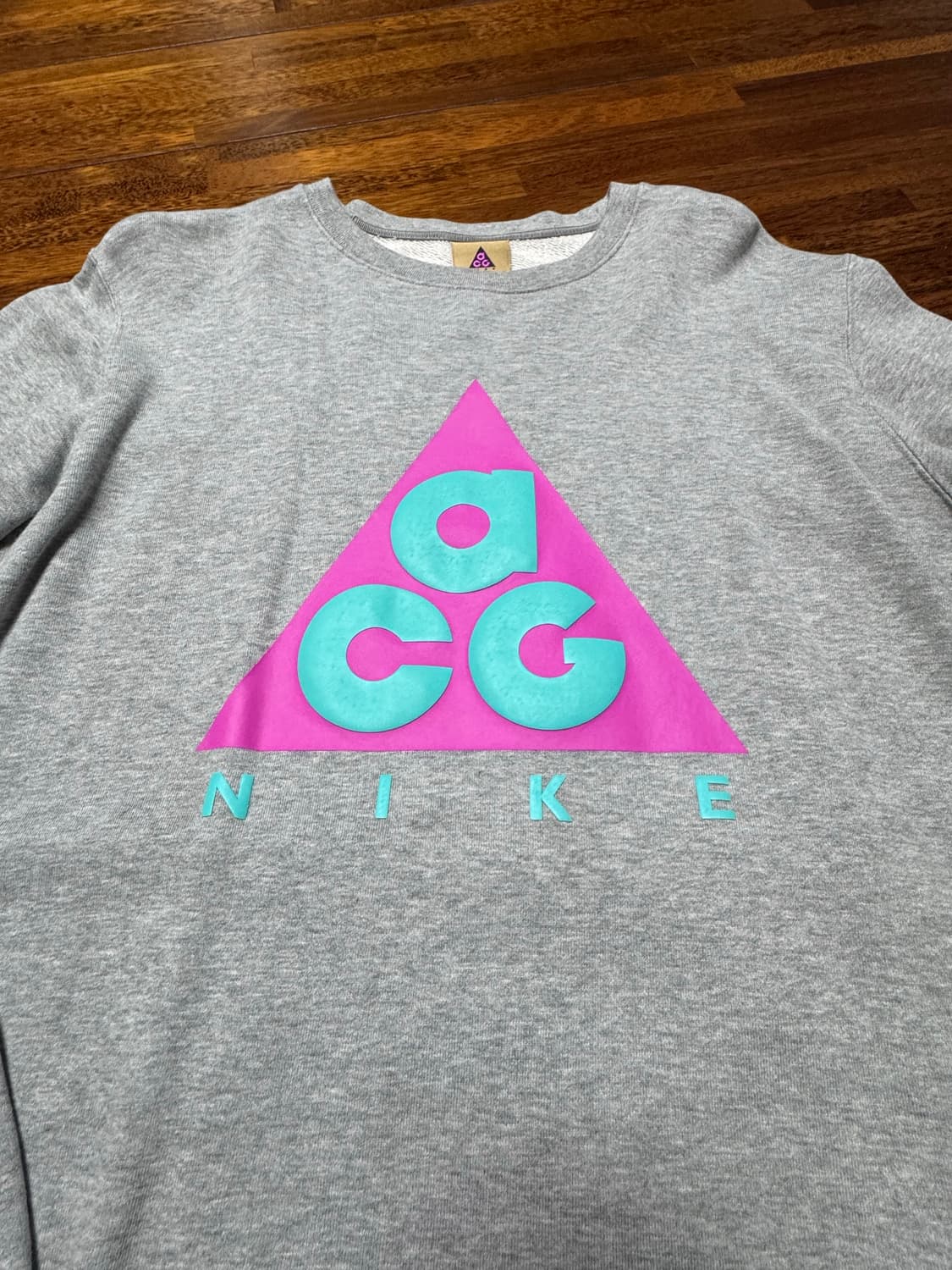 acg 백포켓 맨투맨 AR8796-063  상품이미지2