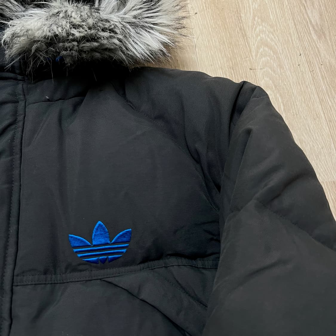 아디다스 유로파 덕다운 후드 패딩 M/95  상품이미지3