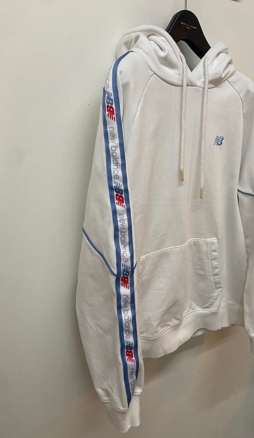 정품 뉴발란스 화이트 로고 테이핑 후드티 M 남녀공용 상품이미지2