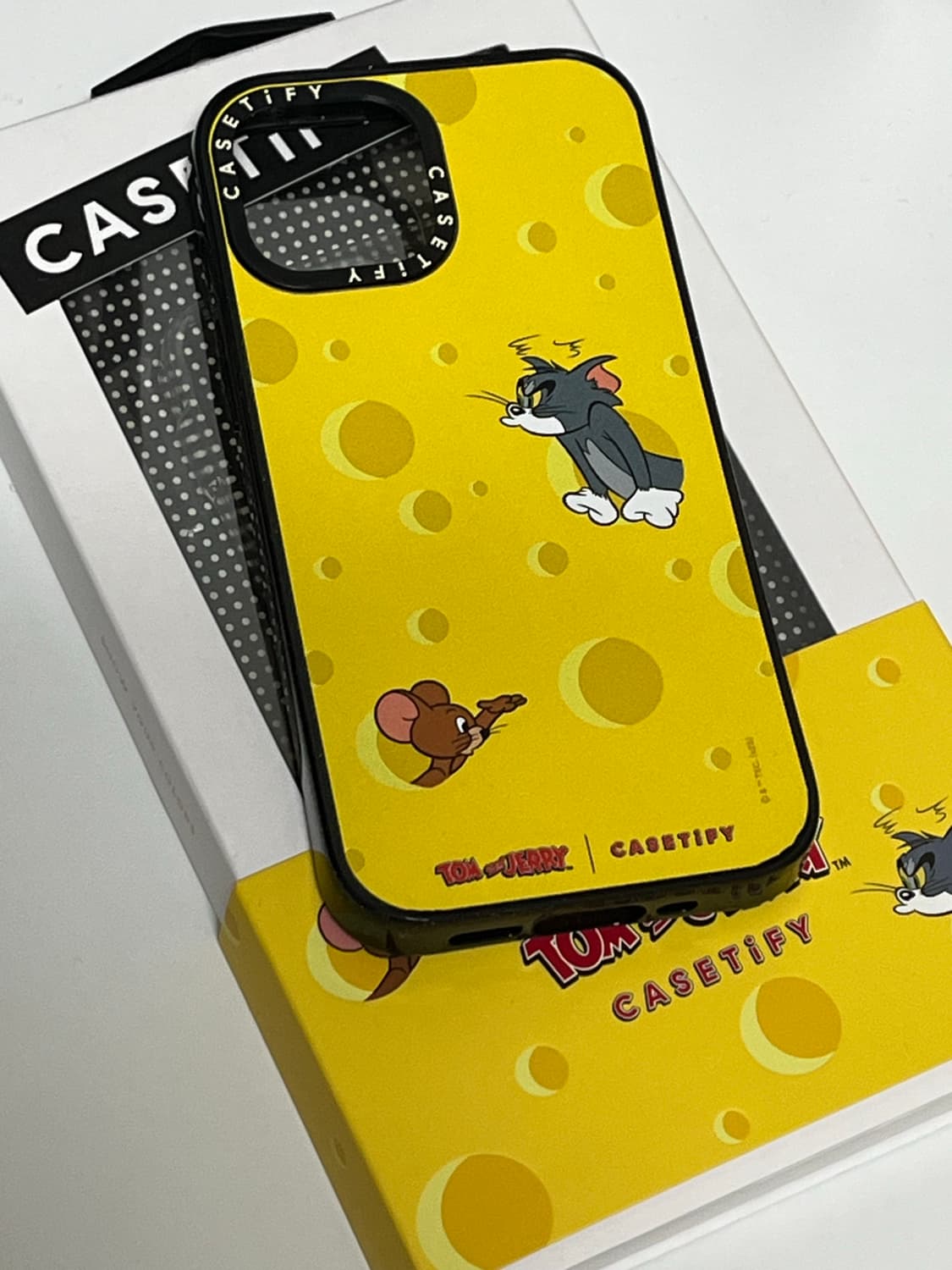 케이스티파이 톰과제리 아이폰13미니 케이스 상품이미지1