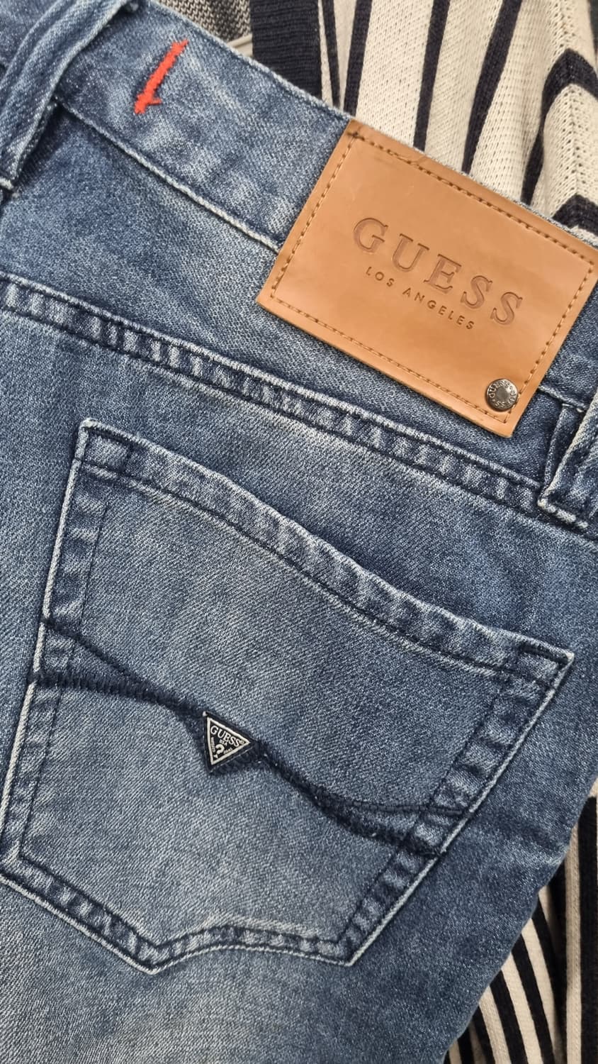 GUESS(게스) SLIM핏 데님팬츠 32사이즈 2번착용 상품이미지3