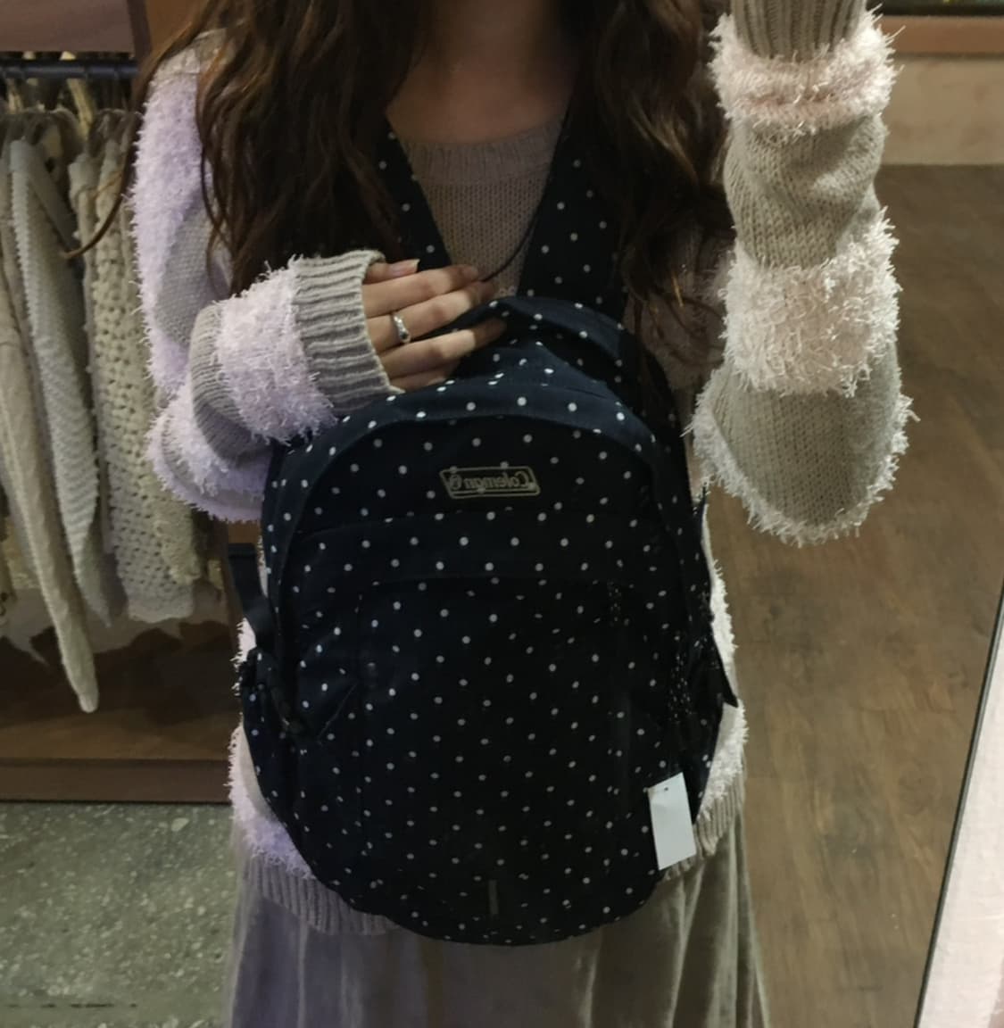 콜맨 빈티지 도트 백팩 네이비 상품이미지3