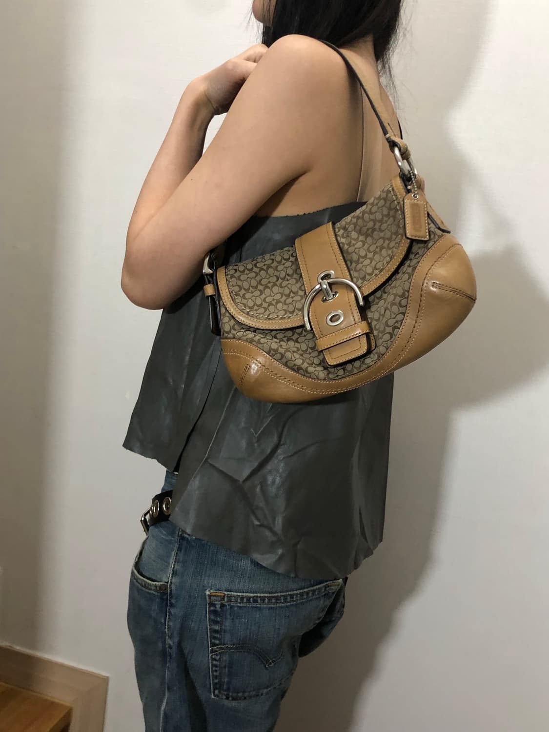 빈티지 코치 브라운 숄더백 상품이미지5