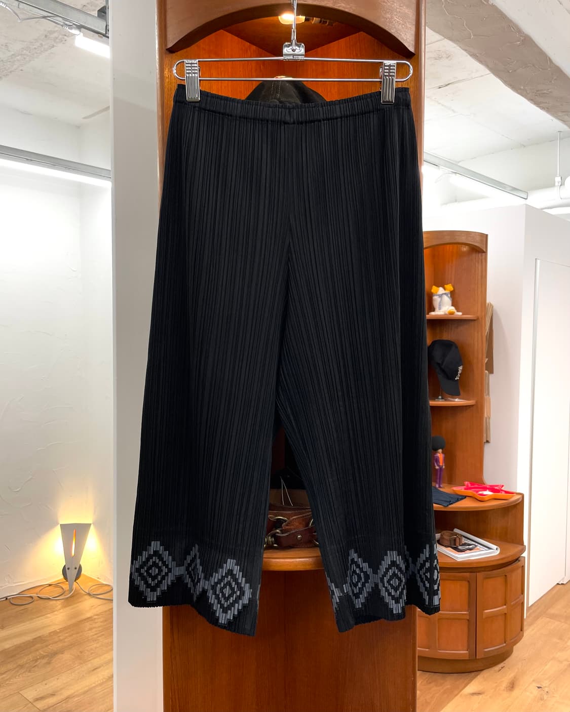 [3] 이세이미야케 플리츠플리즈 플리츠 팬츠 상품이미지1