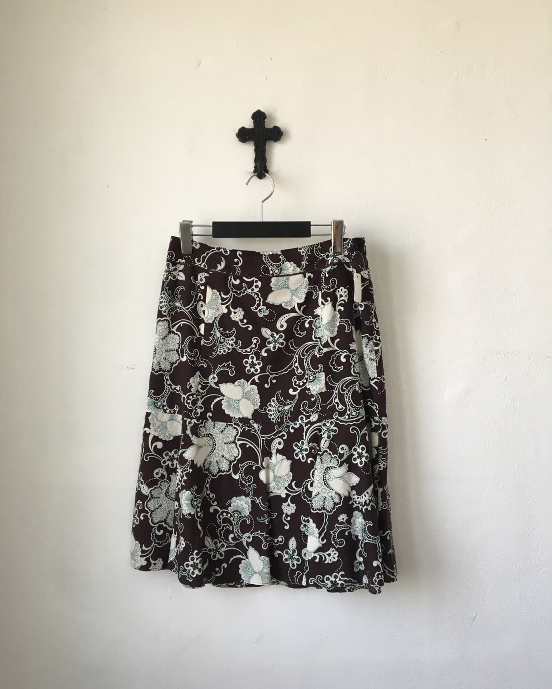 Ornament pattern midi skirt 상품이미지1