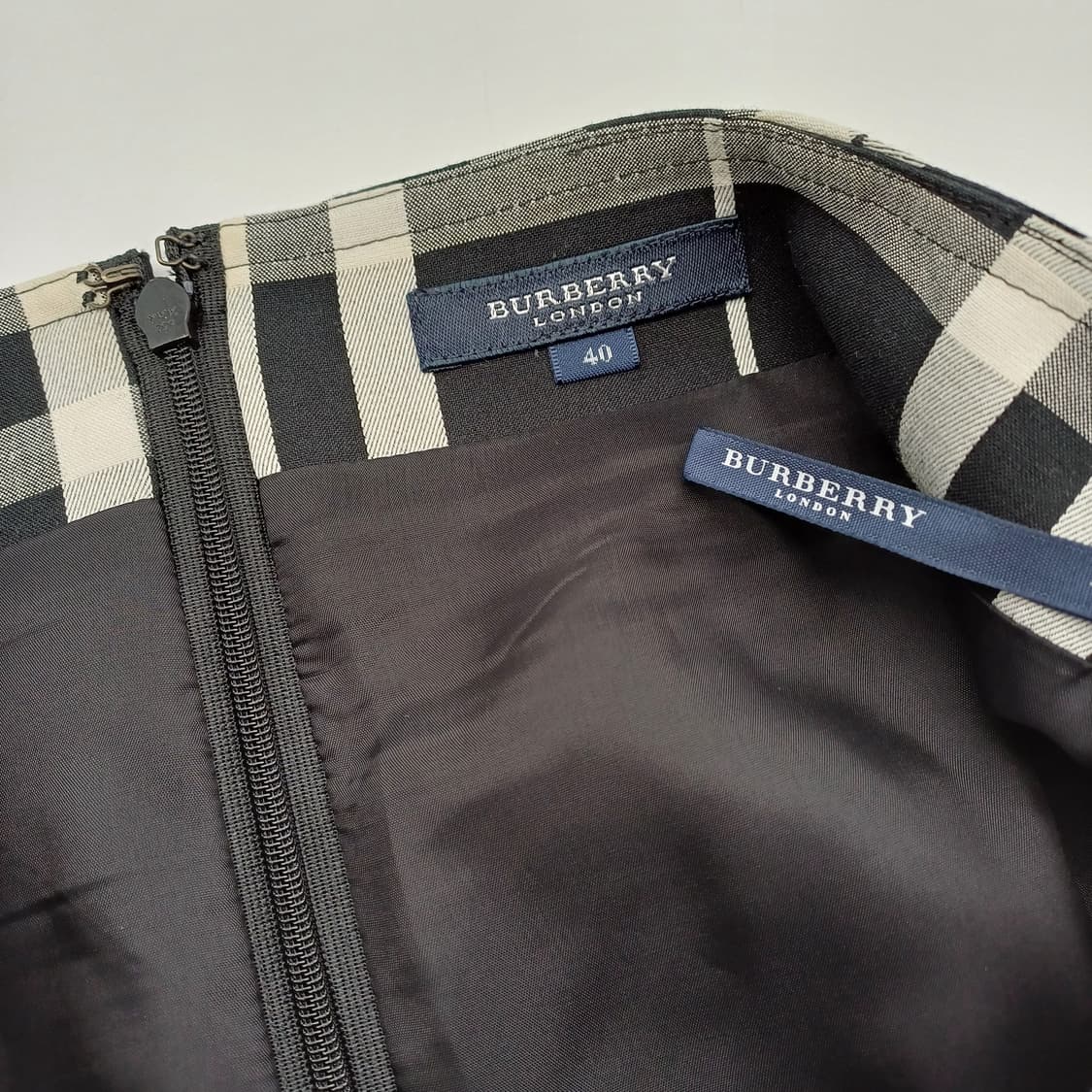 BURBERRY 버버리 체크 스커트 [BCF9685-0159-01] 상품이미지3