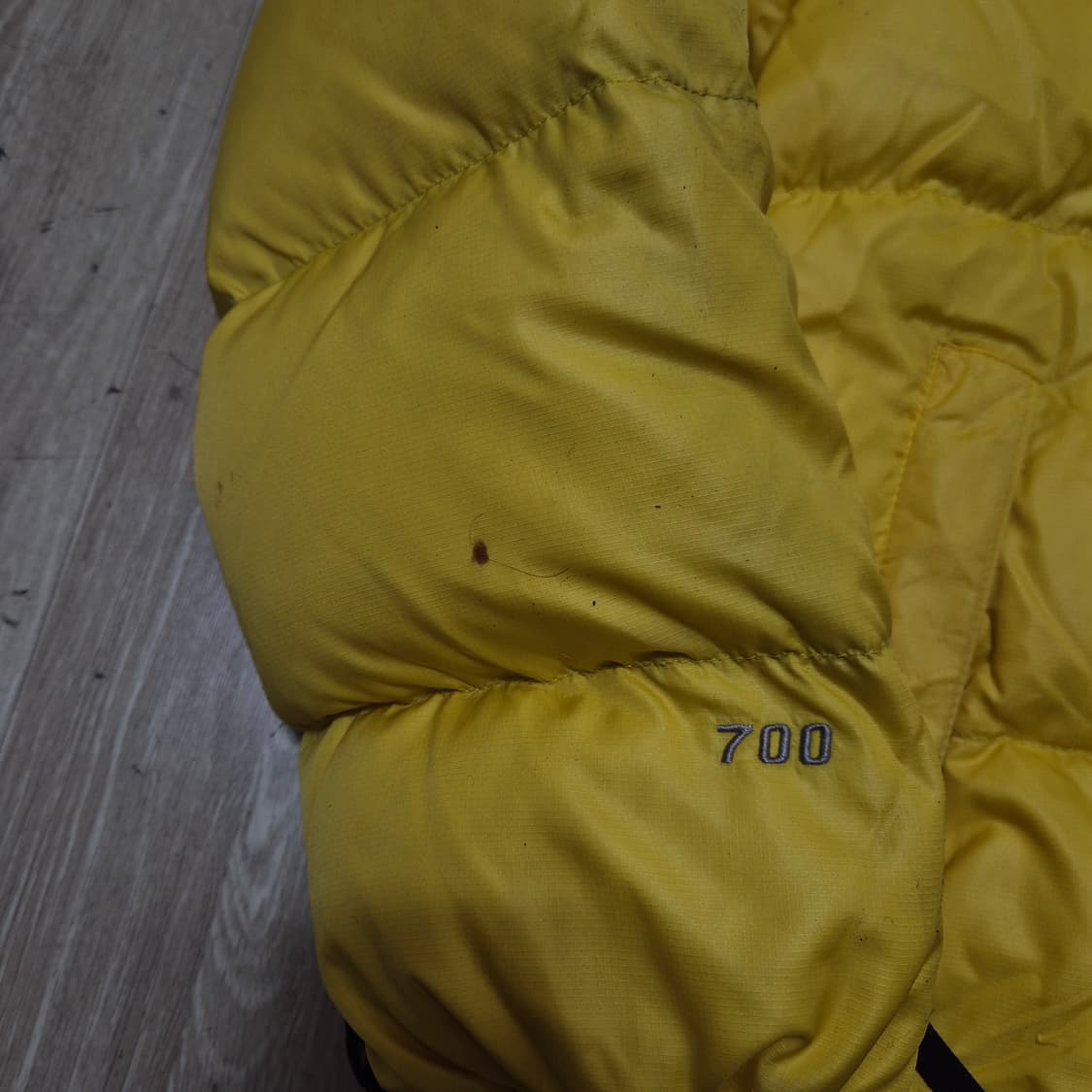 노스페이스 700 구형 눕시 옐로우 구스다운 패딩 점퍼 M(95) 상품이미지5