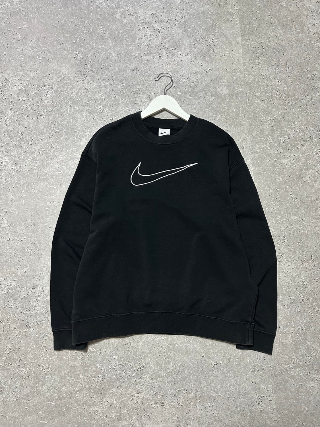 나이키 센터 빅스우시 블랙 맨투맨 상품이미지2