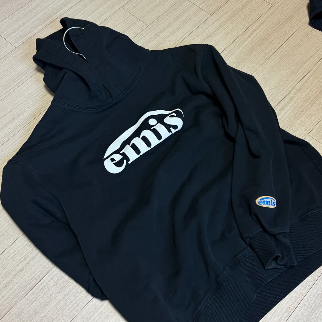 이미스 후드티  상품이미지2