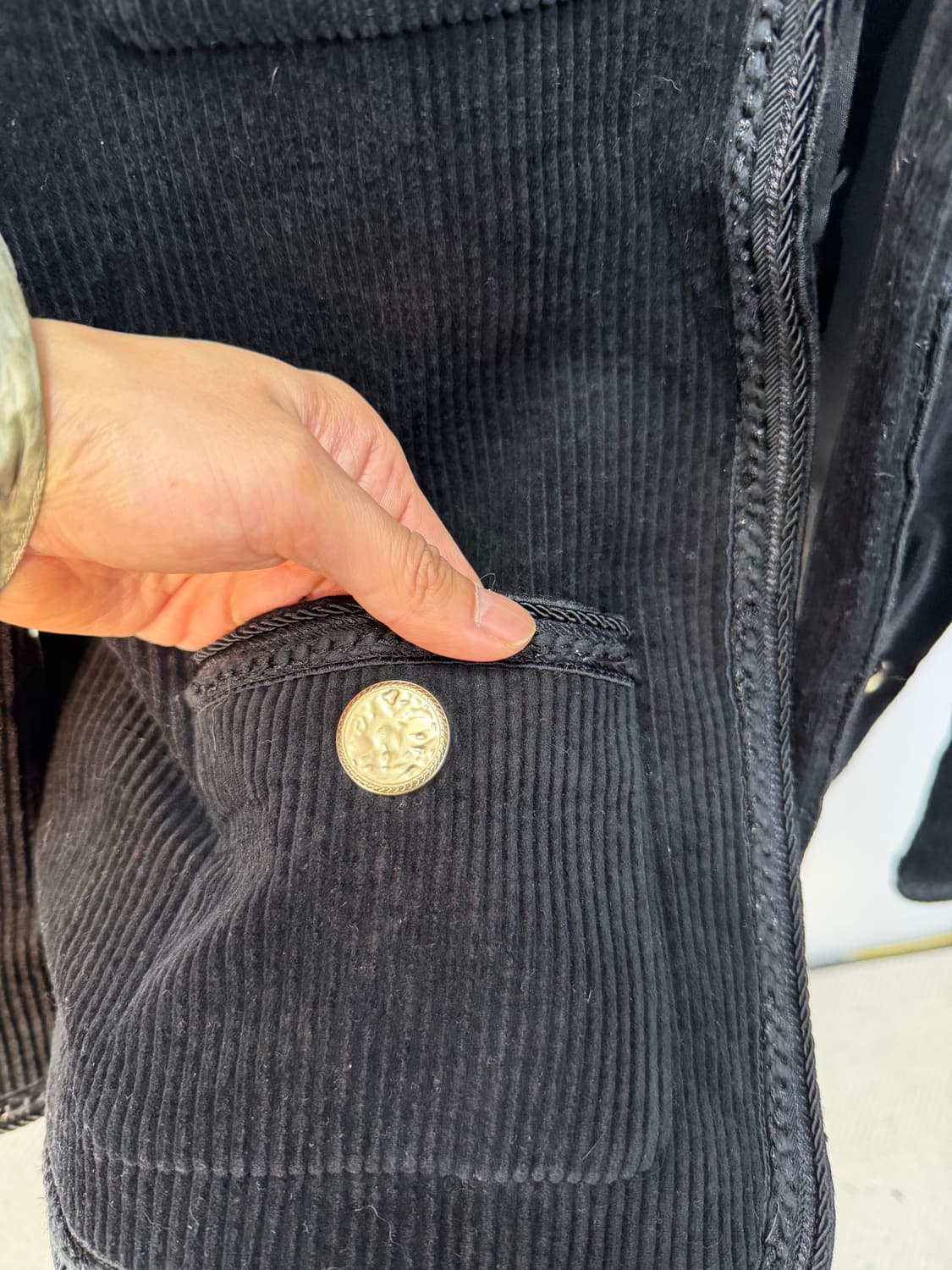 정품) 시스템 한섬 여성 블랙 코듀로이 자켓 82 상품이미지4