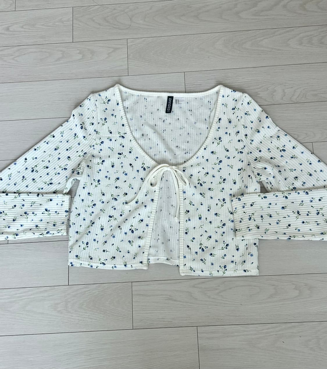 h&m 꽃무늬 플로럴 리본 가디건 상품이미지1