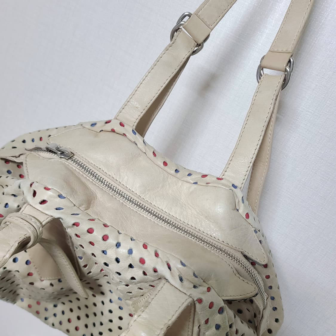 비비안웨스트우드 퍼포 숄더백 상품이미지6