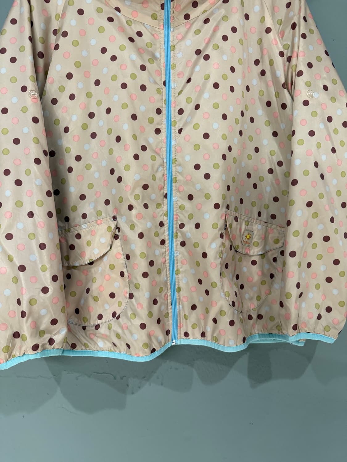 dot pattern pocket hood windbreaker  상품이미지5