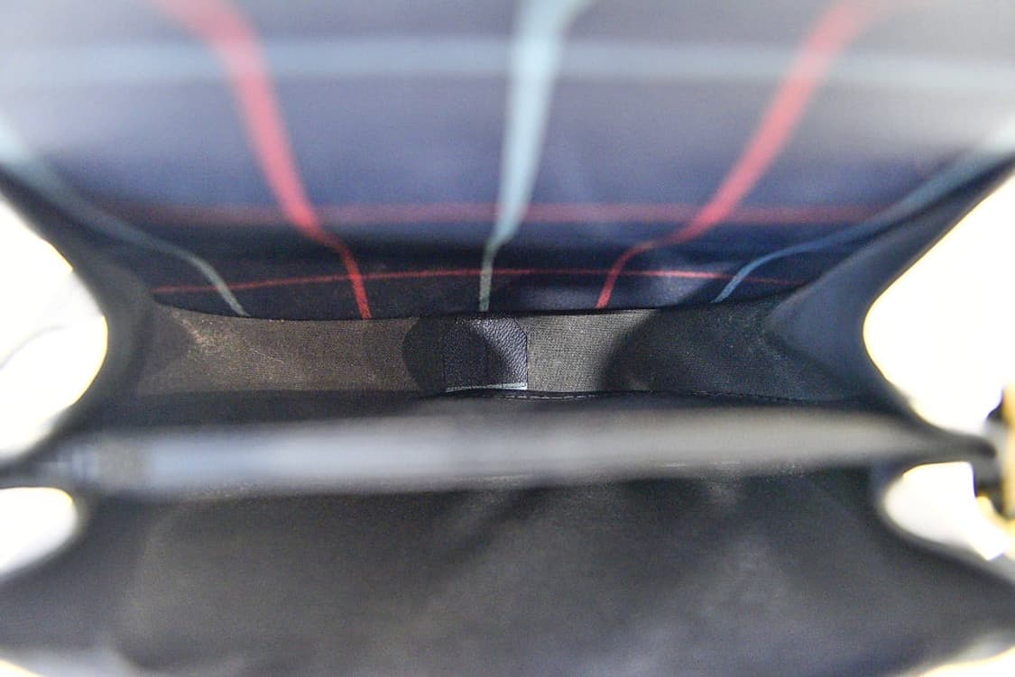 버버리 시그니처 네이비 체크 크로스백(정품) 상품이미지10