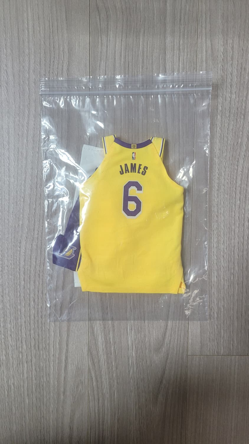 Lebron James 1/6 'LA Lakers Away Jersey' 상품이미지8