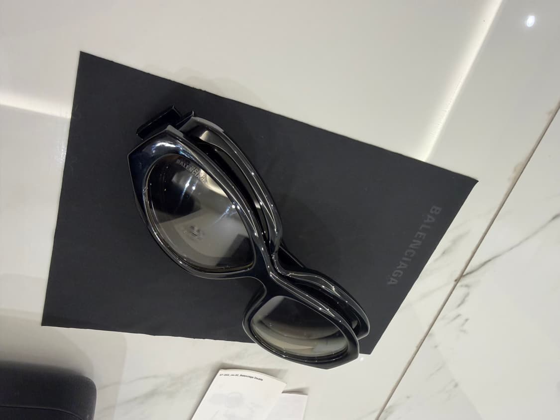 발렌시아가 Superbusy Round Sunglasses 상품이미지5