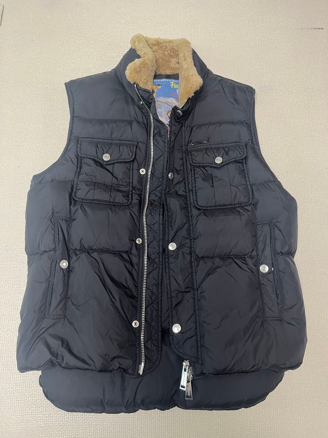 디스퀘어드 패딩 조끼 상품이미지1